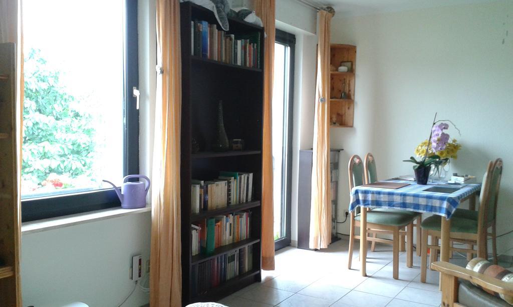 B&B Am See Koeln - Privatzimmer Exterior foto