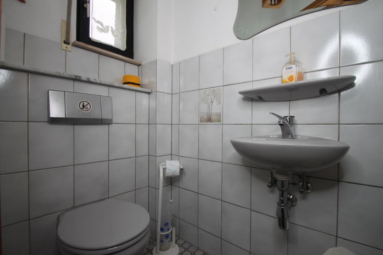 B&B Am See Koeln - Privatzimmer Exterior foto