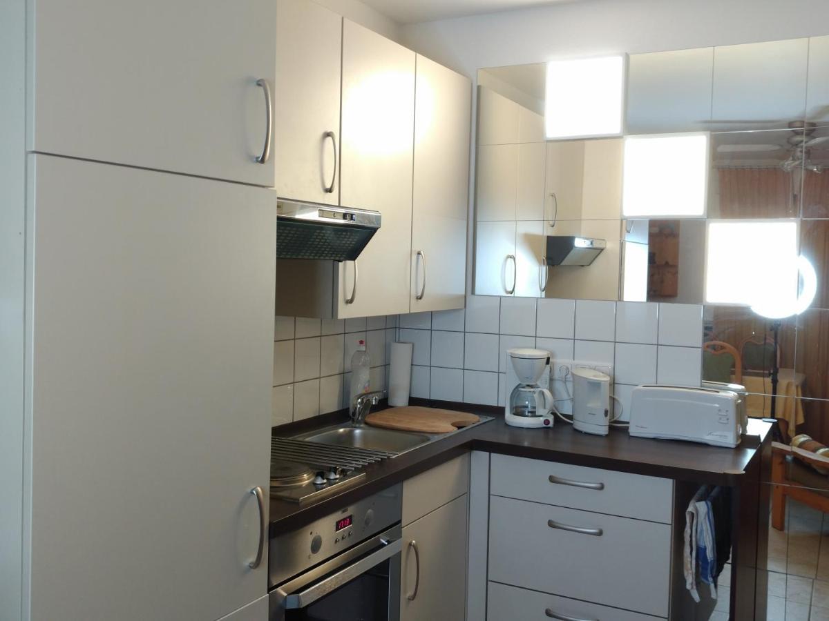 B&B Am See Koeln - Privatzimmer Exterior foto